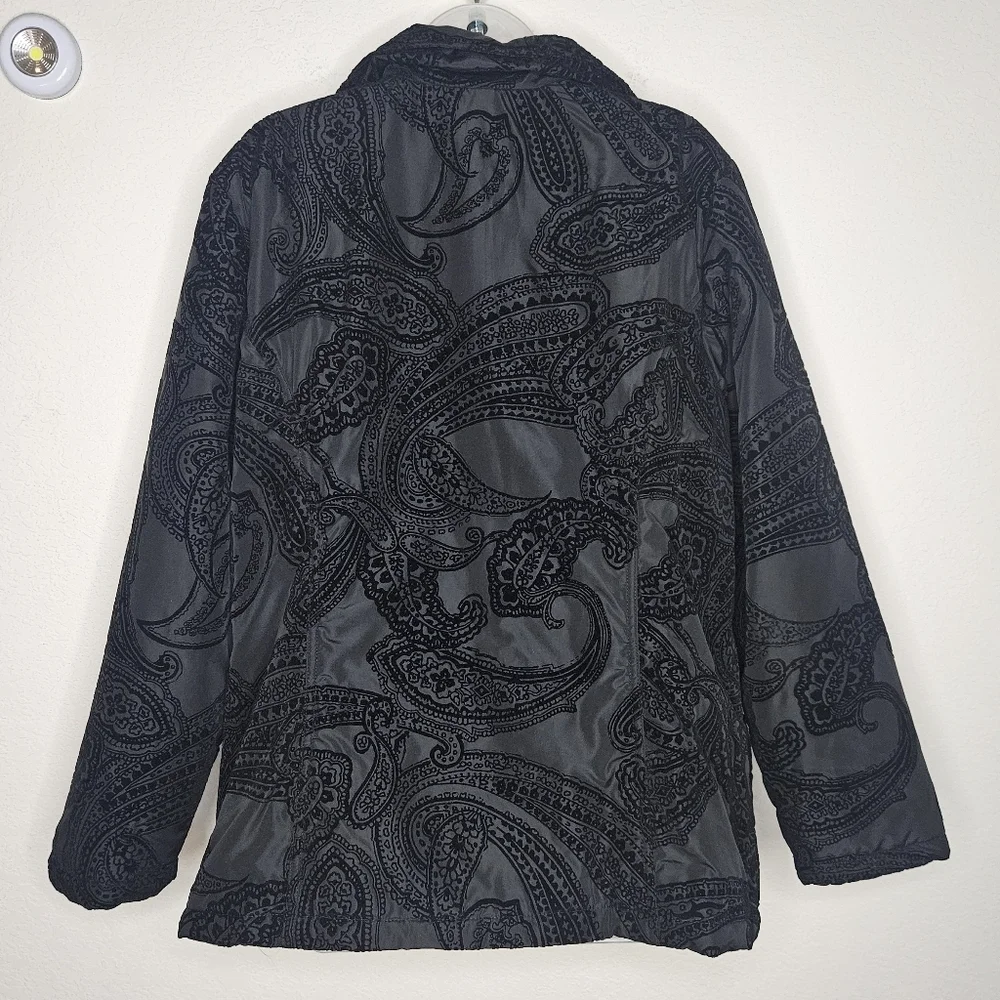 Chico's Zenergy Neema Flocked Black On Black Paisley Velvet Textured Puffer Coat